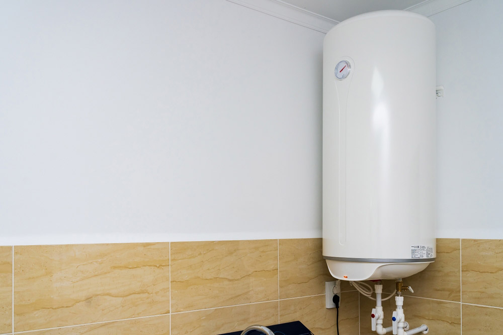 electric water heater in good condition